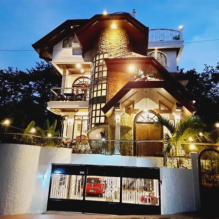 El Castillo Bed&Breakfast Angono Exterior foto