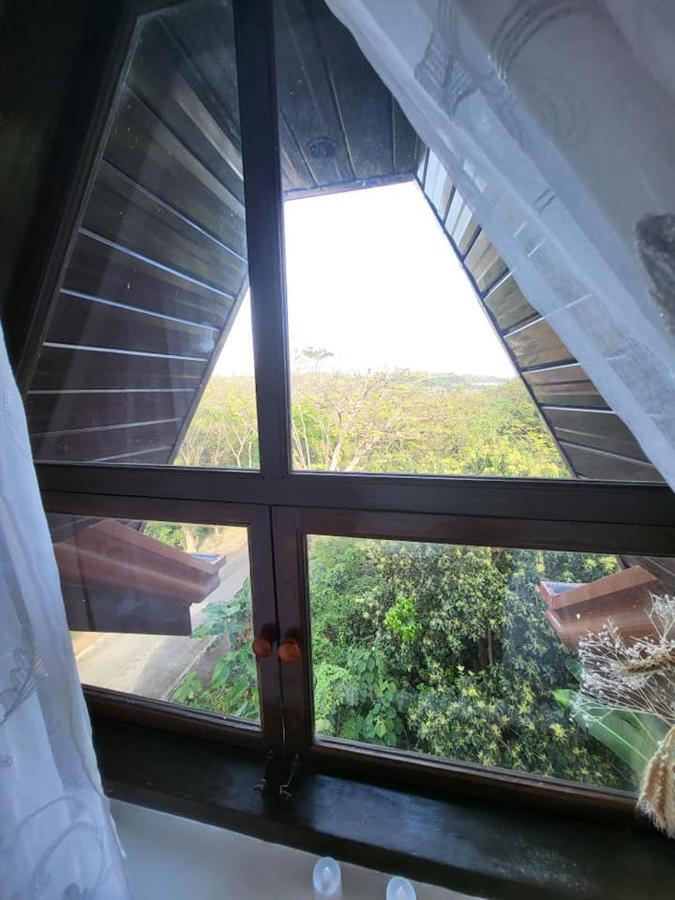 El Castillo Bed&Breakfast Angono Exterior foto