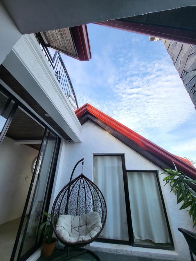 El Castillo Bed&Breakfast Angono Exterior foto